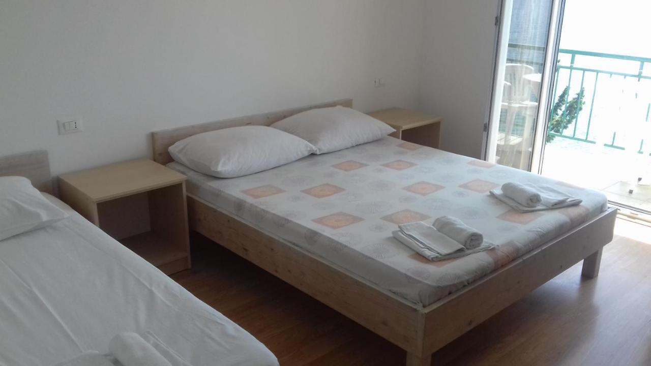 Apartmani M&M Brist Extérieur photo