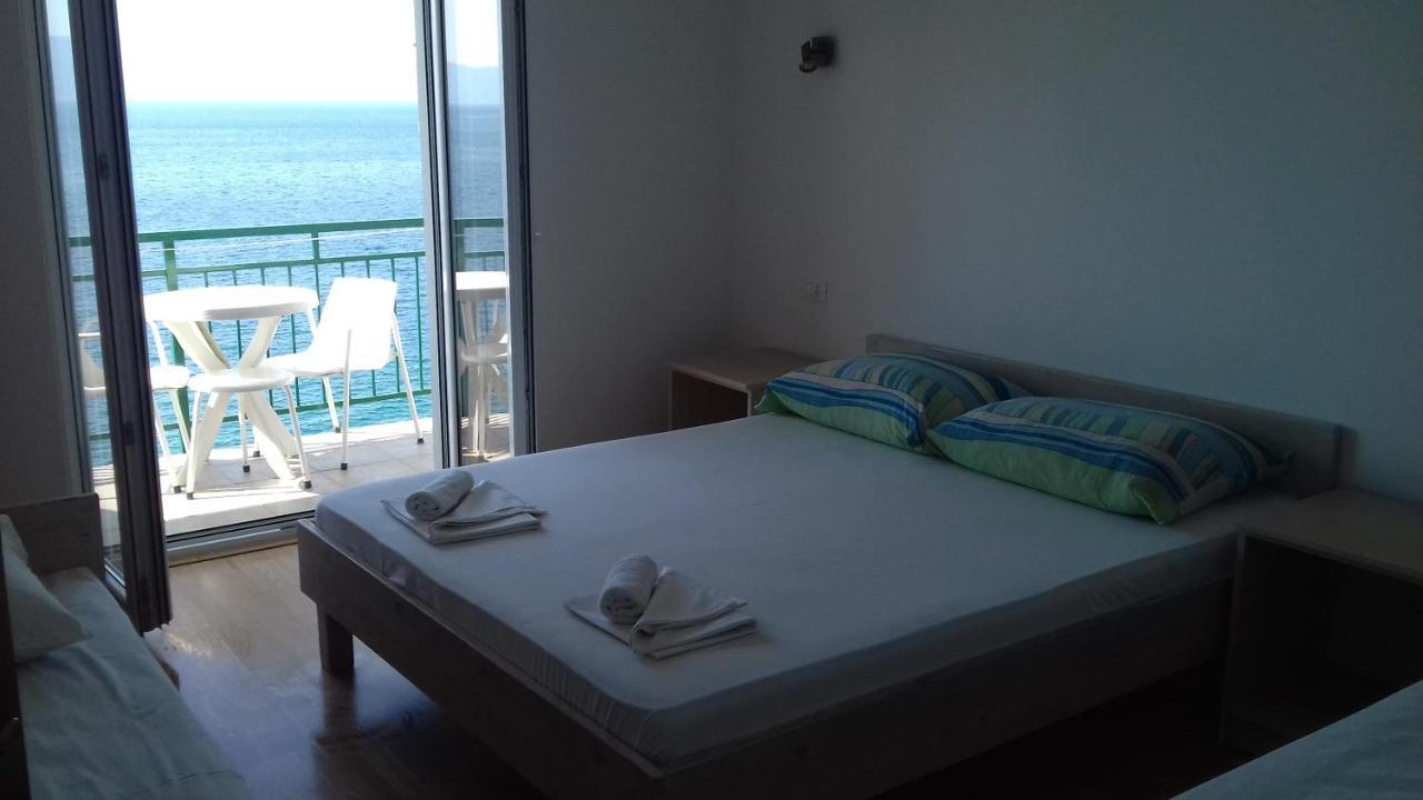 Apartmani M&M Brist Extérieur photo